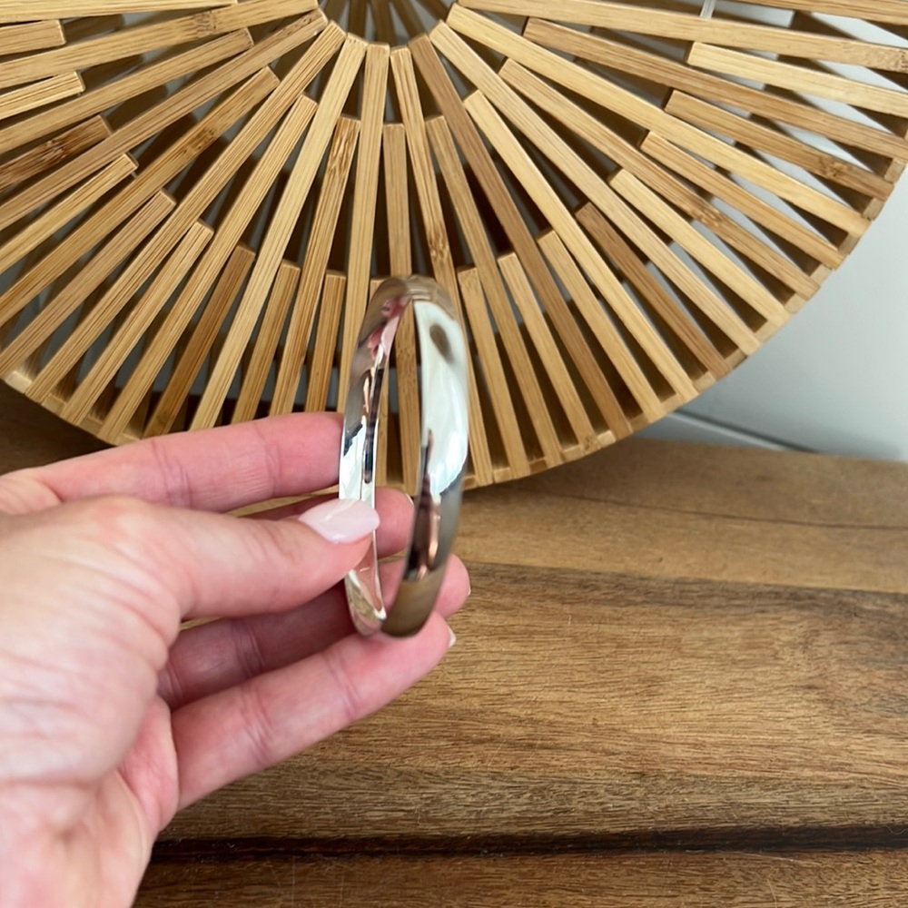 NWT Lana Jewelry 14k gold bangle